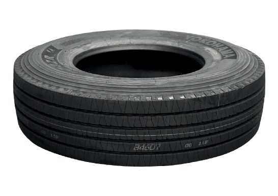 Llanta YOKOHAMA 104ZR 245/70R19.5