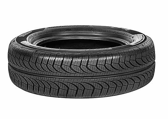 Llanta PIRELLI P4 FOUR SEASON PLUS 195/65R15